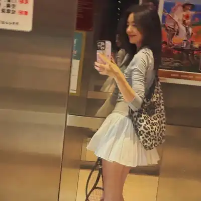 钟博